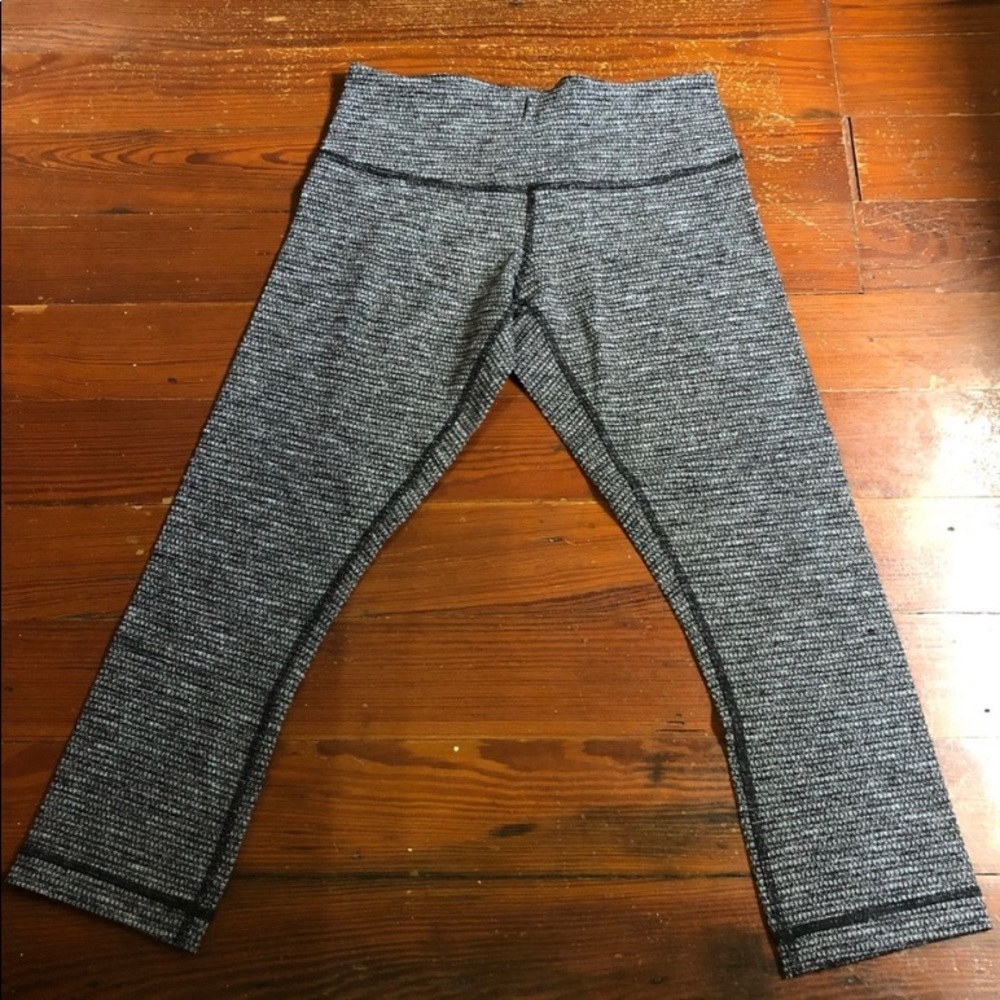 Lululemon wunder under grey/black pattern tights